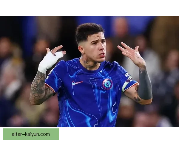 阿根廷队未来规划面临挑战，需加强青年球员培养与战术调整