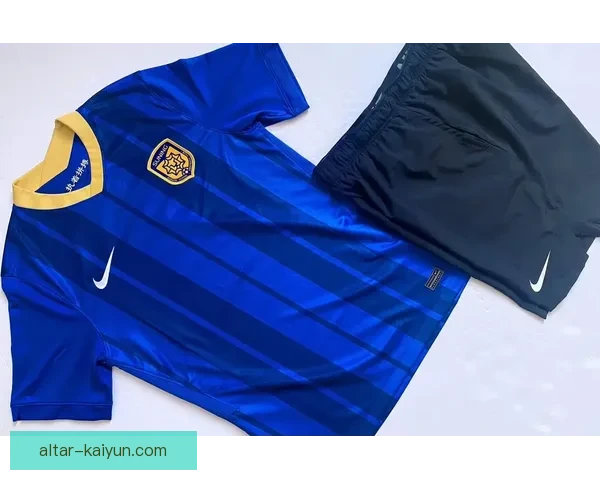 足球球衣设计的演变及品牌影响力分析