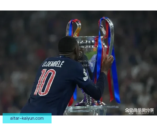 姆巴佩冲击三冠王梦想 本赛季表现稳健备受期待